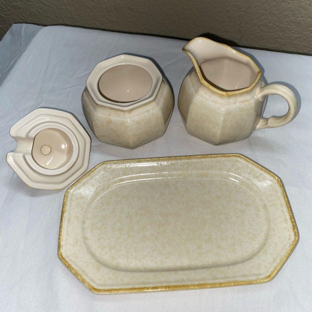 *1A Mikasa Romantics sugar bowl and creamer set includes tray 1980 - Picture 3 of 9